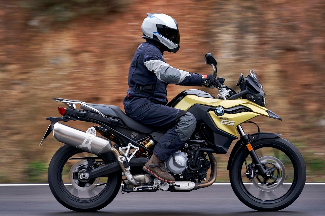 BMW F750GS-3